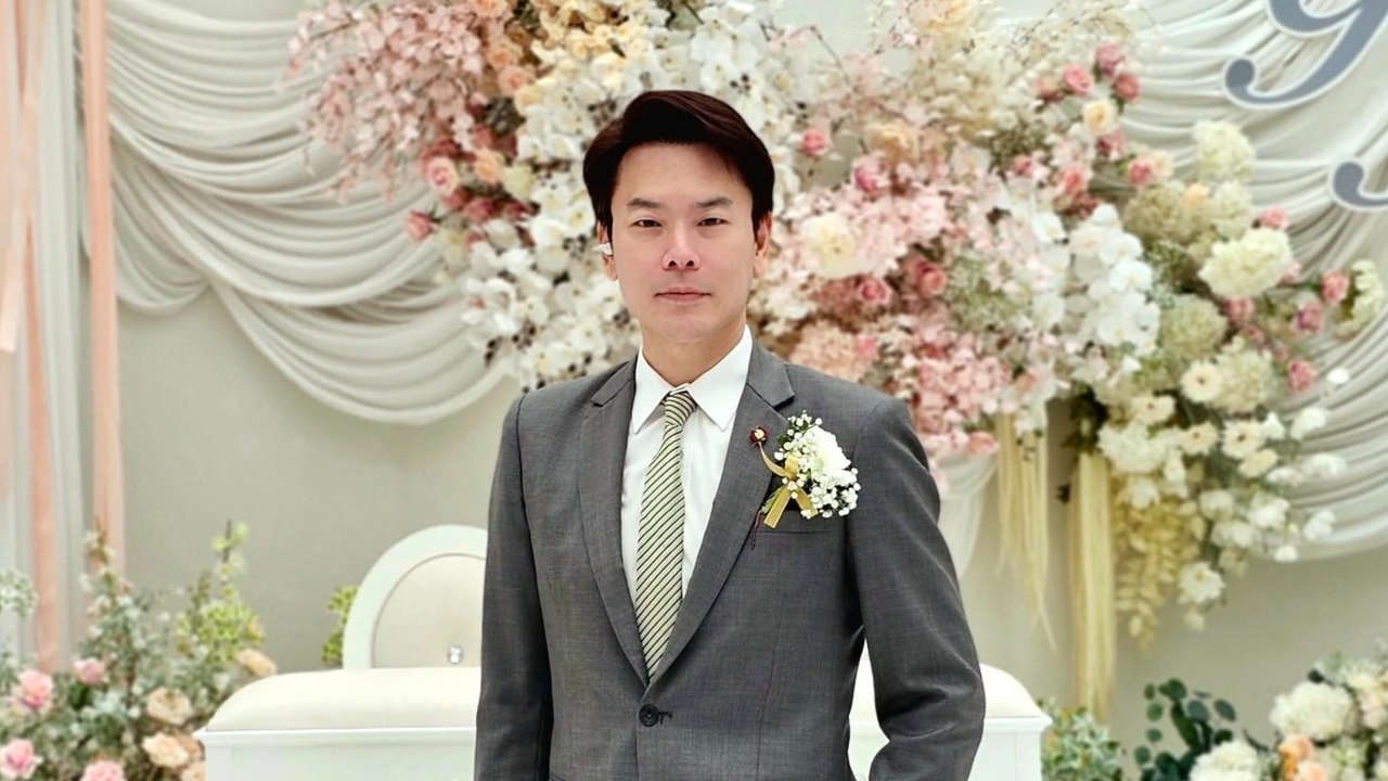ประวัติ “ดร.โจ้ คมสัน” ลูกชาย “ซินแสภาณุวัฒน์” ประกาศชิงเก้าอี้ผู้ว่าฯ กทม. ในนามอิสระ