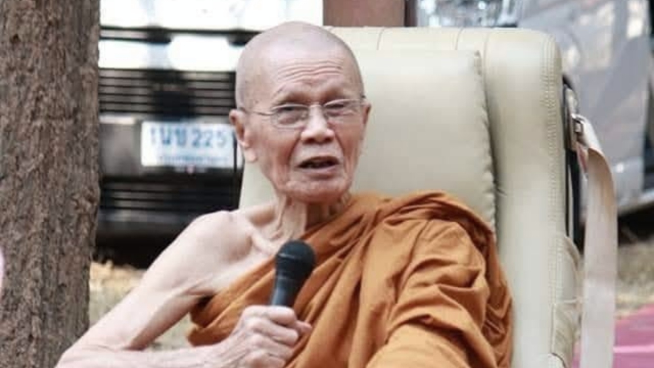 "หลวงปู่สมบุญ ปริปุณณสีโล" ละสังขารอย่างสงบ สิ้นพระเกจิดังแห่ง "วัดปอแดง"
