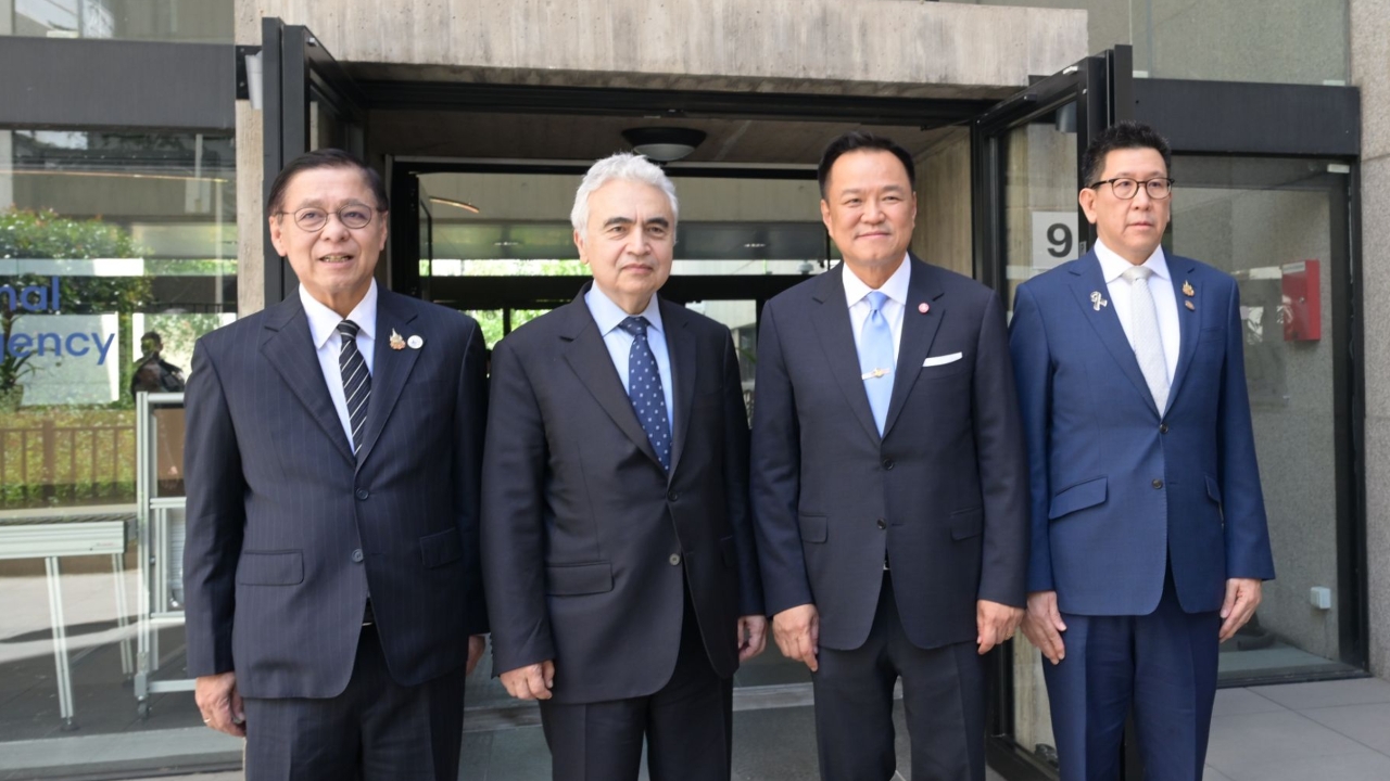 “อนุทิน” ถก IEA ดันไทยเปลี่ยนผ่านสู่พลังงานสะอาด ถูกชมมาถูกทางแล้ว