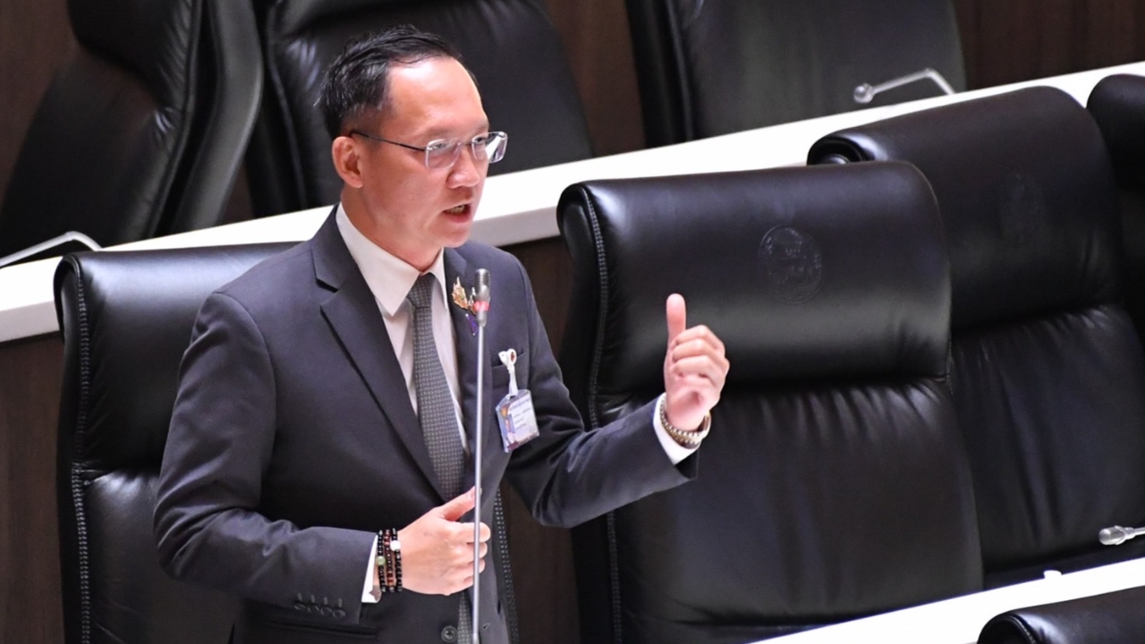 “อัครเดช” เสนอแก้กฎหมาย เพิ่มอำนาจการรถไฟ จัดการจราจรในเขตทางรถไฟ หวังลดอุบัติเหตุ