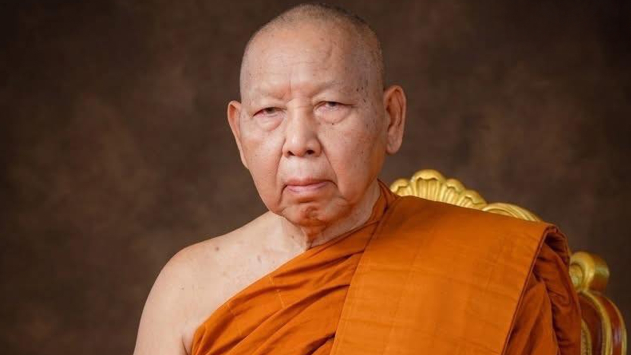 ประวัติ "พระพรหมวชิรดิลก" เจ้าอาวาสวัดป่าแสงอรุณ พระอารามหลวง