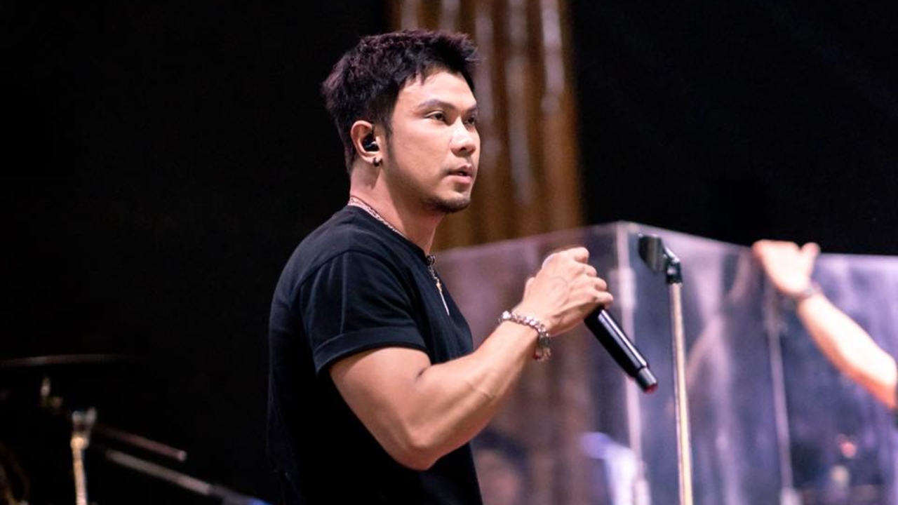 แฟนเพลงใจหาย! หนุ่ม กะลา ประกาศขอหยุดรับคอนเสิร์ตสักพัก จะไม่ขึ้นบนเวทีที่ไหนอีก