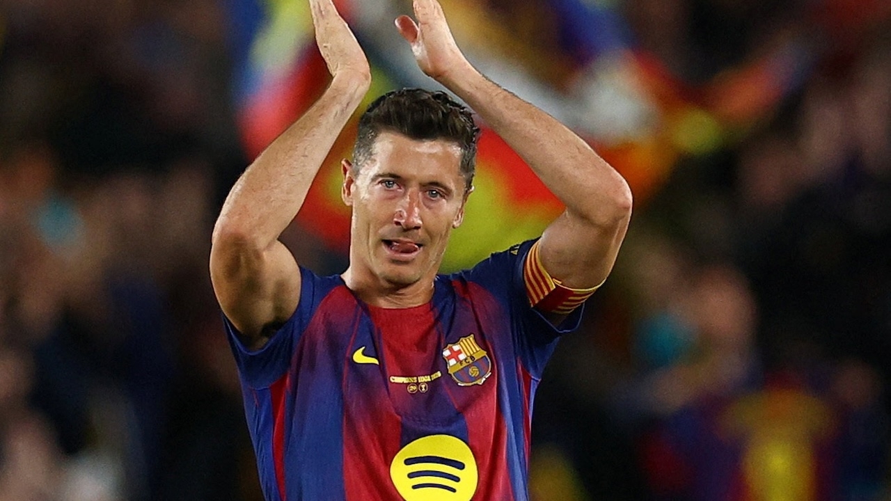Manchester United Ready to Sign Lewandowski but with One Condition