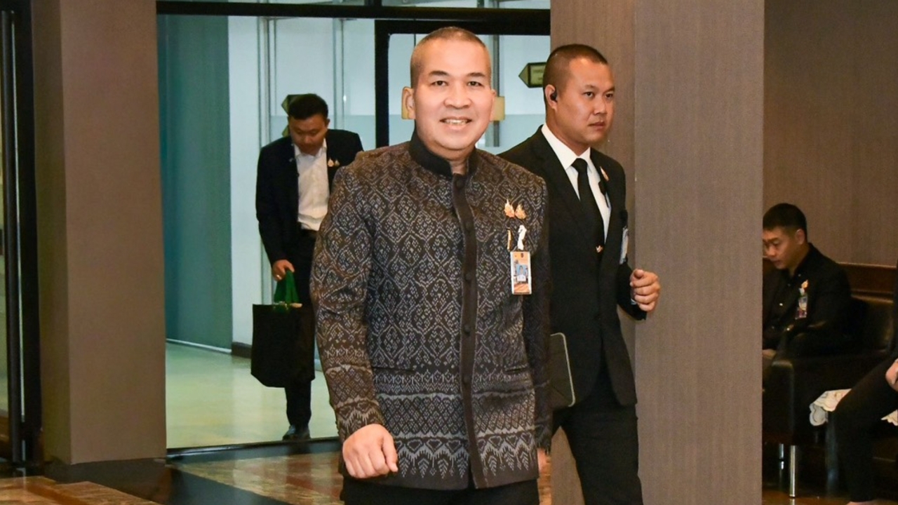 “รุทธพล” รมว.ยุติธรรม ชี้ “ทักษิณ ชินวัตร” ไม่เข้า 3 เงื่อนไขถอดกำไล EM