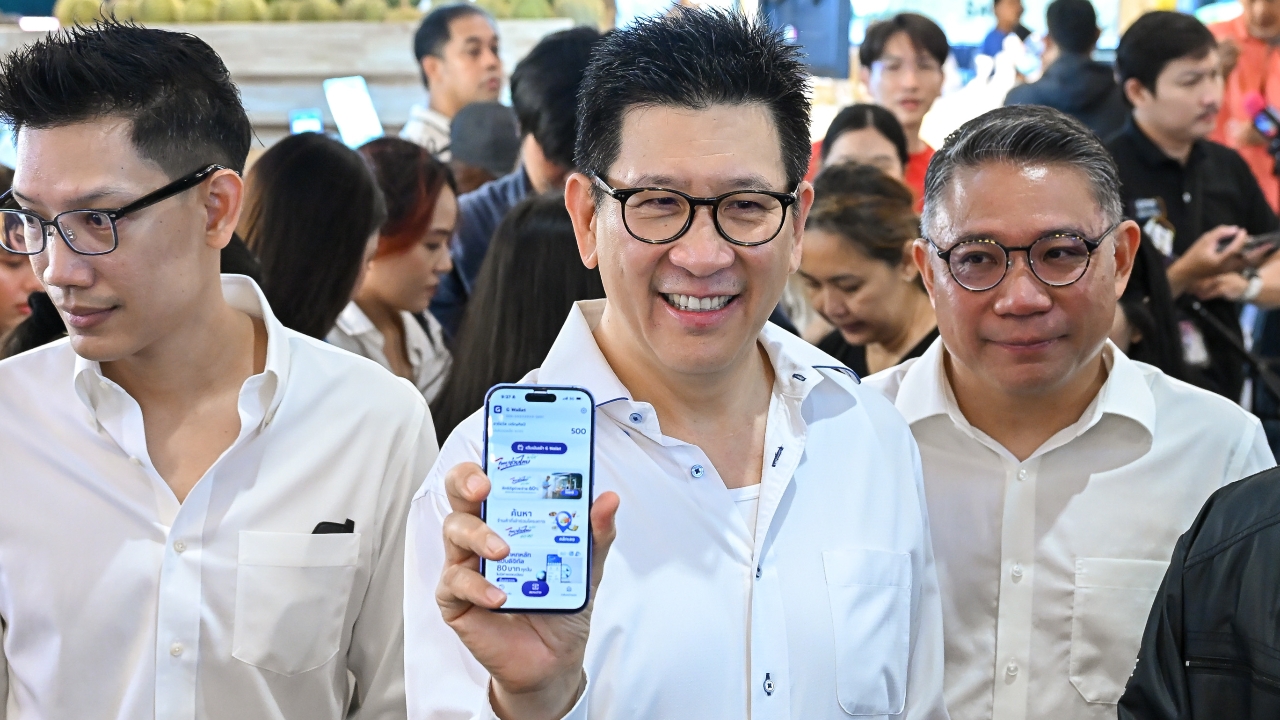 ไทยช่วยไทย พลัส วันแรก “เอกนิติ” บอกใช้ง่ายมาก เช้านี้มีการใช้จ่ายแล้ว 170 ล้าน