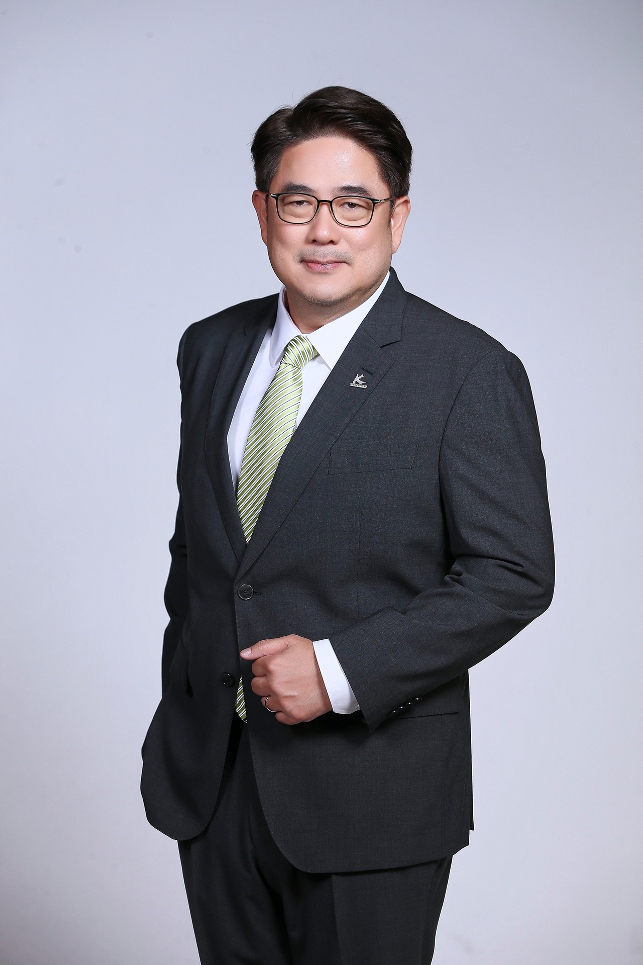 ดร. พิพัฒน์พงศ์ โปษยานนท์ ผู้จัดการใหญ่ ธนาคารกสิกรไทย