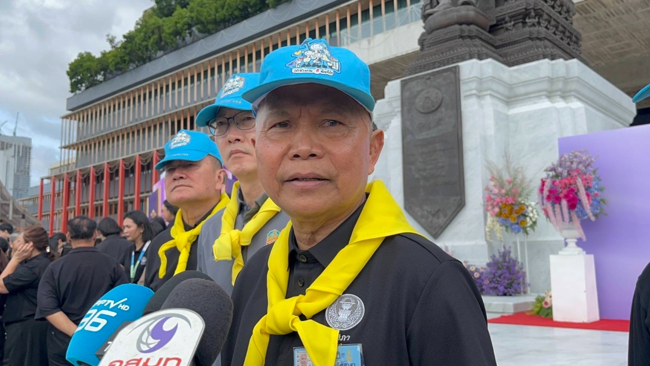 “โสภณ” ปัดตอบฝ่ายค้านร้องสอบ ป.ป.ช. คดี “ศักดิ์สยาม” ชี้หากยื่นมาก็รับ แต่ขอดูเนื้อหาก่อน