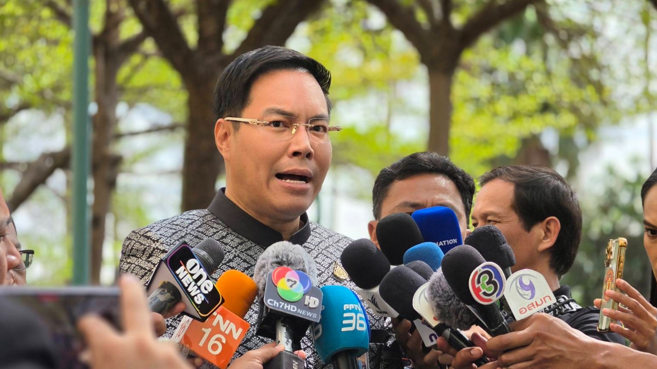 “อัครนันท์” สั่งรื้อหลักสูตร สกร. โละของเก่าปี 51 ตั้งเป้าใช้หลักสูตรใหม่ครบทุกจังหวัดในปี 70