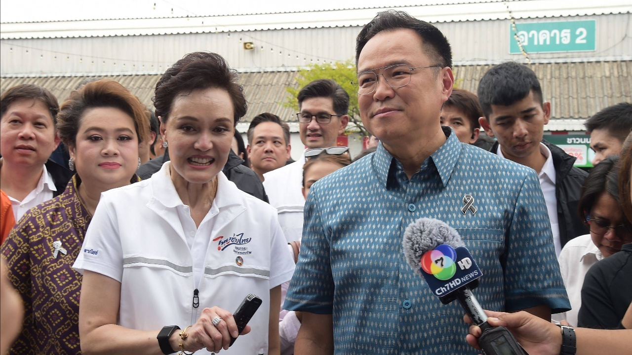 “ศุภจี” เปิดตัวไทยช่วยไทยเฟส 2 ผนึกมหาดไทย-ดีอี ดึงรถพุ่มพวงกระจายสินค้าถึงหน้าบ้าน
