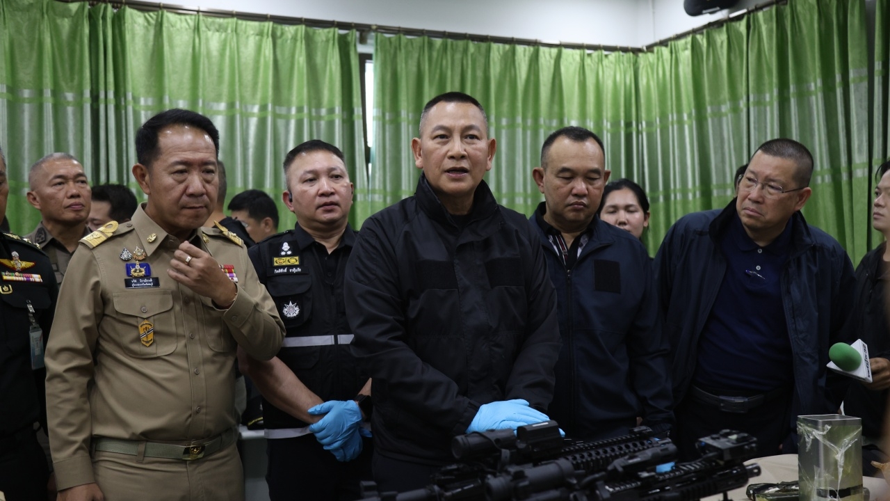 ผบ.ตร. สั่งเร่งขยายผลคดี "หนุ่มจีนซุกคลังแสง" สอบ 5 ปมสำคัญ โยงการก่อวินาศกรรม