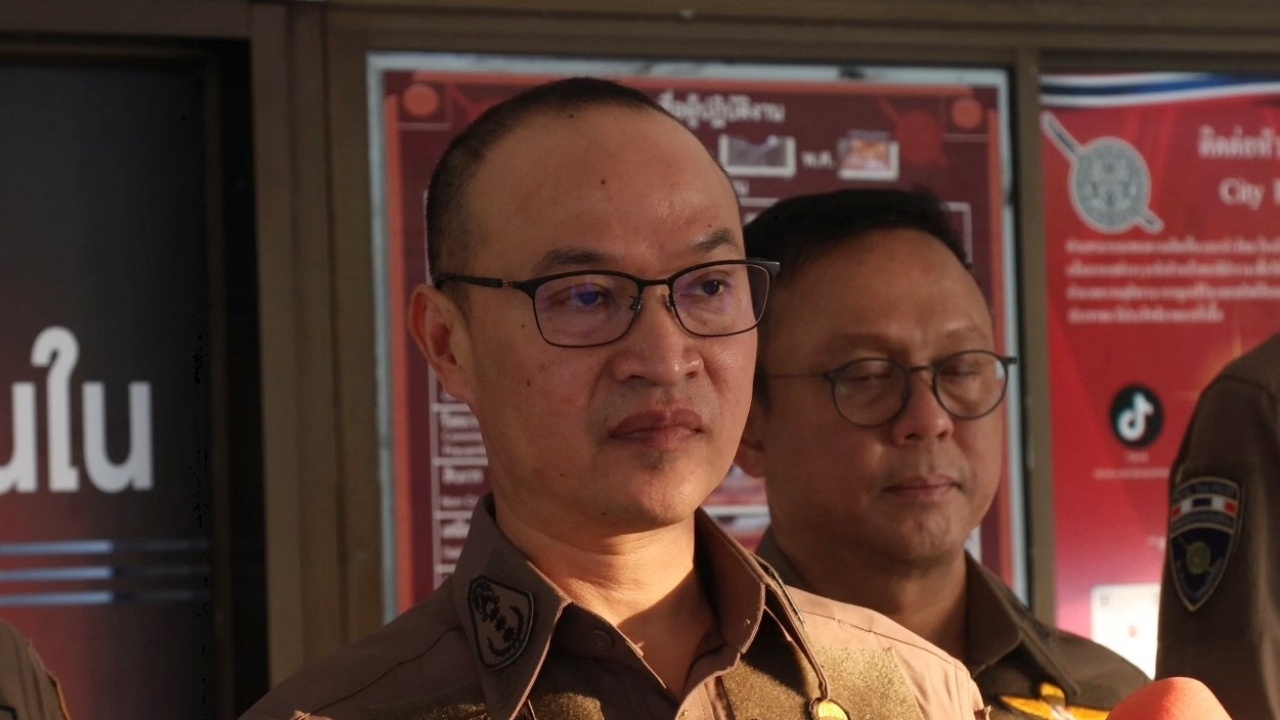 โฆษก ตร. เผยคดี "หนุ่มจีน" ซุกคลังแสง พบมีสถานะตัวตนซับซ้อน อยู่ระหว่างเร่งสอบเส้นเงิน