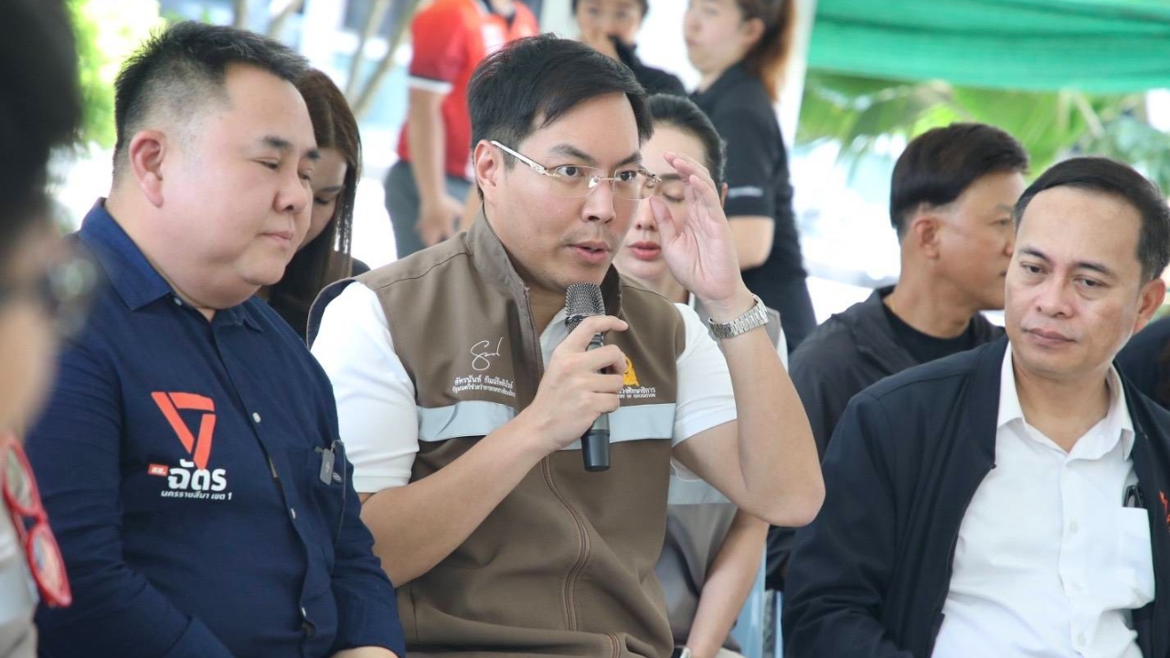 รมช.ศธ. ลงพื้นที่โคราช สั่งสางปมอาคารเรียนทรุด หลังรับฟังปัญหากลางสภาฯ