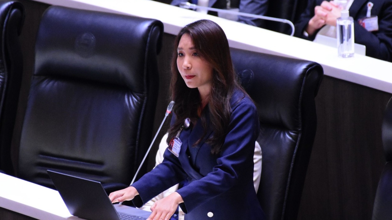 หวั่นซ้ำรอยซื้อลิขสิทธิ์บอลโลก “ไหม” เตือนรัฐรีบฟันธงดูฟรี ระวังทำเสียอำนาจต่อรองเอเยนต์