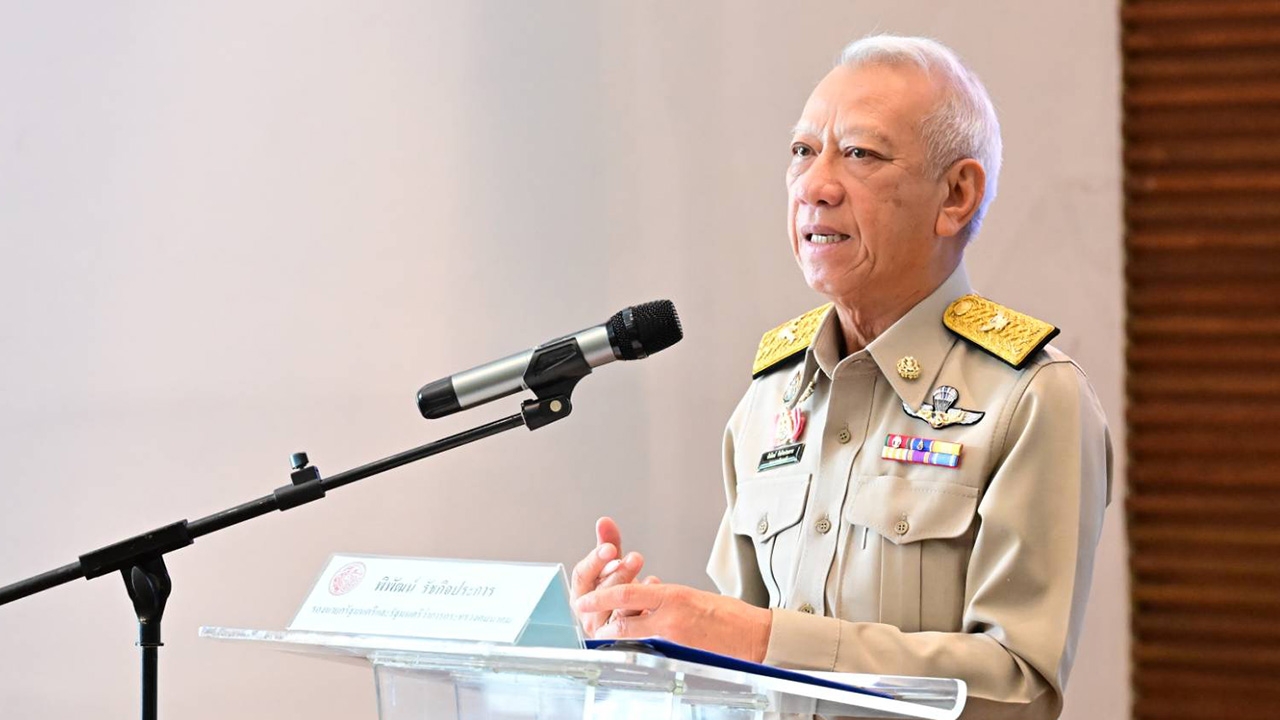 "พิพัฒน์" สั่งปัดฝุ่นแบริเออร์ยางพารา เร่ง 3 Quick-Win ลุยสะพานเกาะลันตา-สงขลา