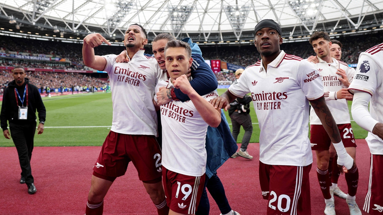 Arsenal Star Faces Latest Setback Despite Leading Premier League Title Race