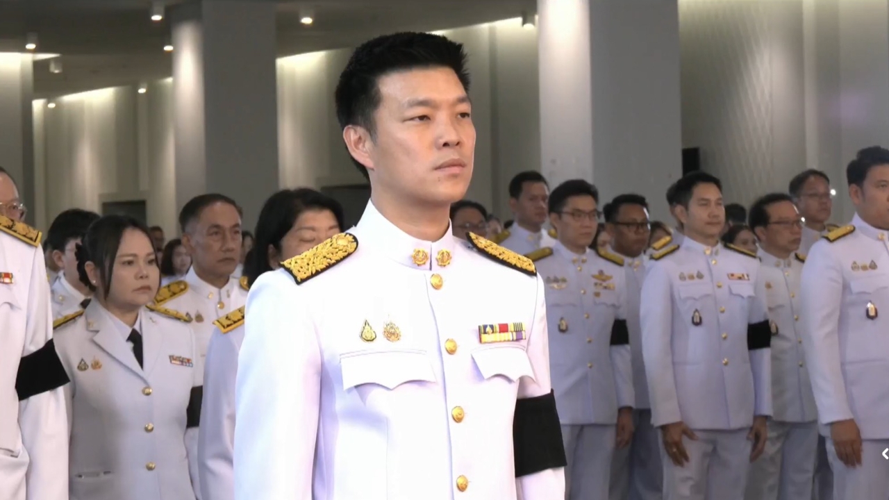 “เท้ง ณัฐพงษ์” รับสนองแต่งตั้งเป็นผู้นำฝ่ายค้าน ยันเร่งเดินหน้า แก้รัฐธรรมนูญ