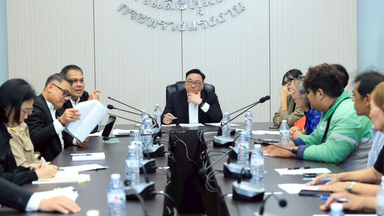 “จุลพันธ์” ให้คำมั่นไรเดอร์ เปิดพื้นที่แก้โจทย์ใหญ่แรงงานแพลตฟอร์ม ลั่นใน 1 ปี ต้องเห็นผล