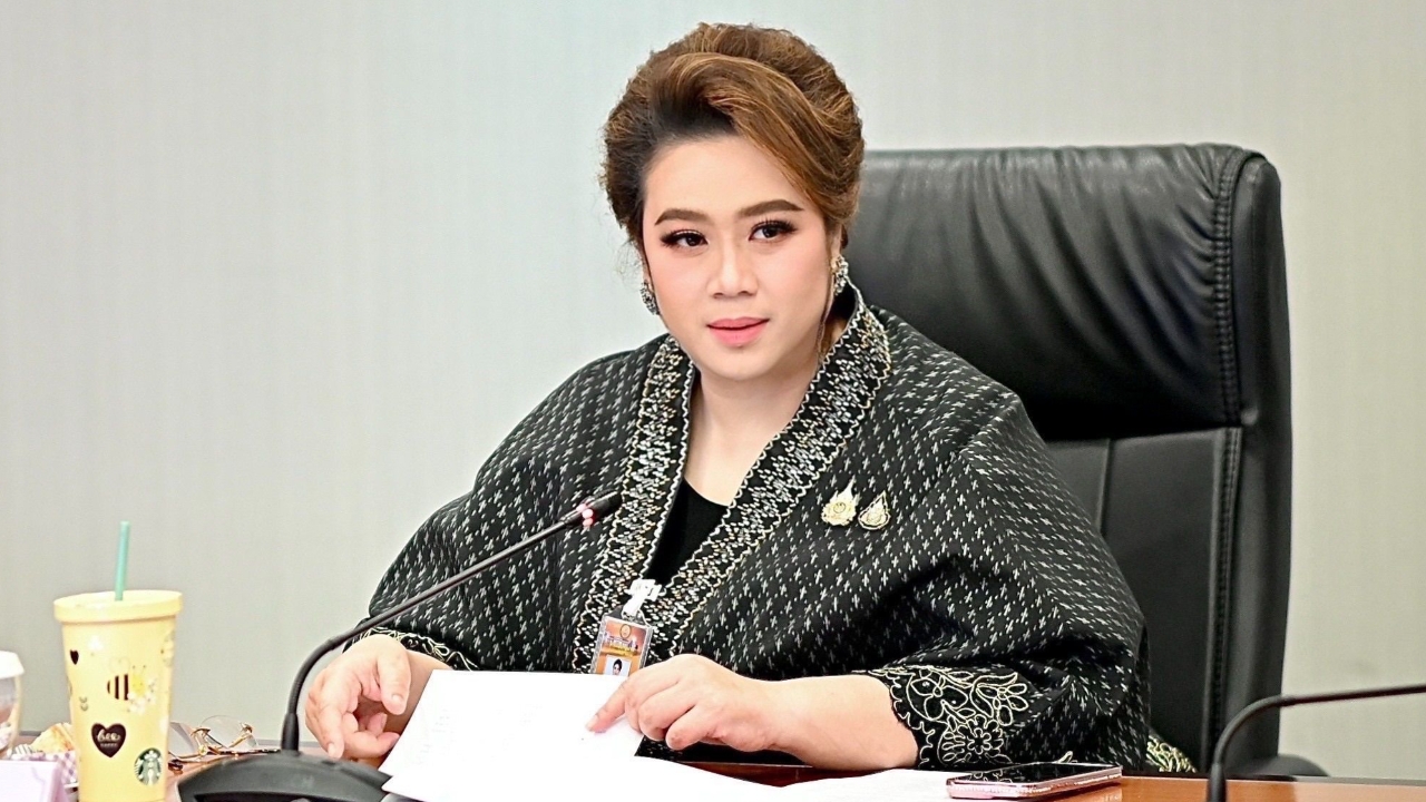 “ศุภมาส” สั่งเร่งเอาผิดแก๊งขายตั๋วเครื่องบินทิพย์ หลอกบินเที่ยวต่างประเทศ เสียหายกว่า 10 ล้าน