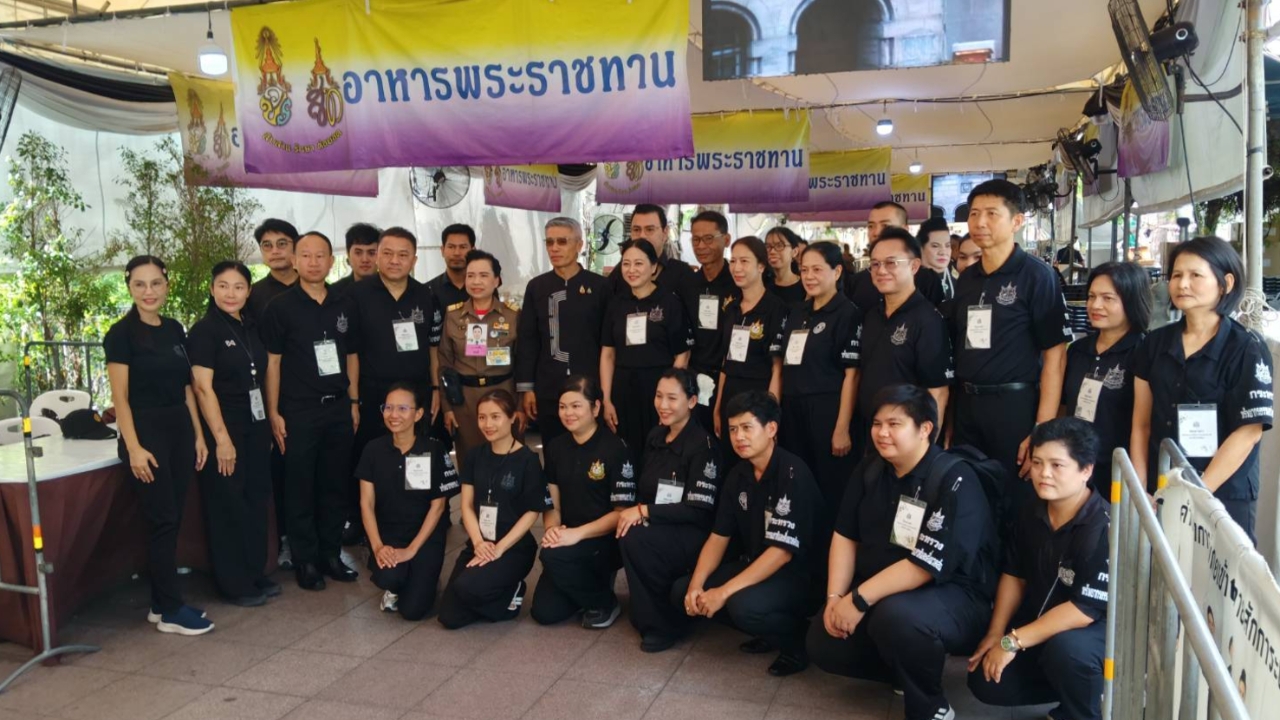 กทม.  ย้ำทุกฝ่ายอำนวยความสะดวกประชาชน เข้าถวายน้ำสรงพระศพ 