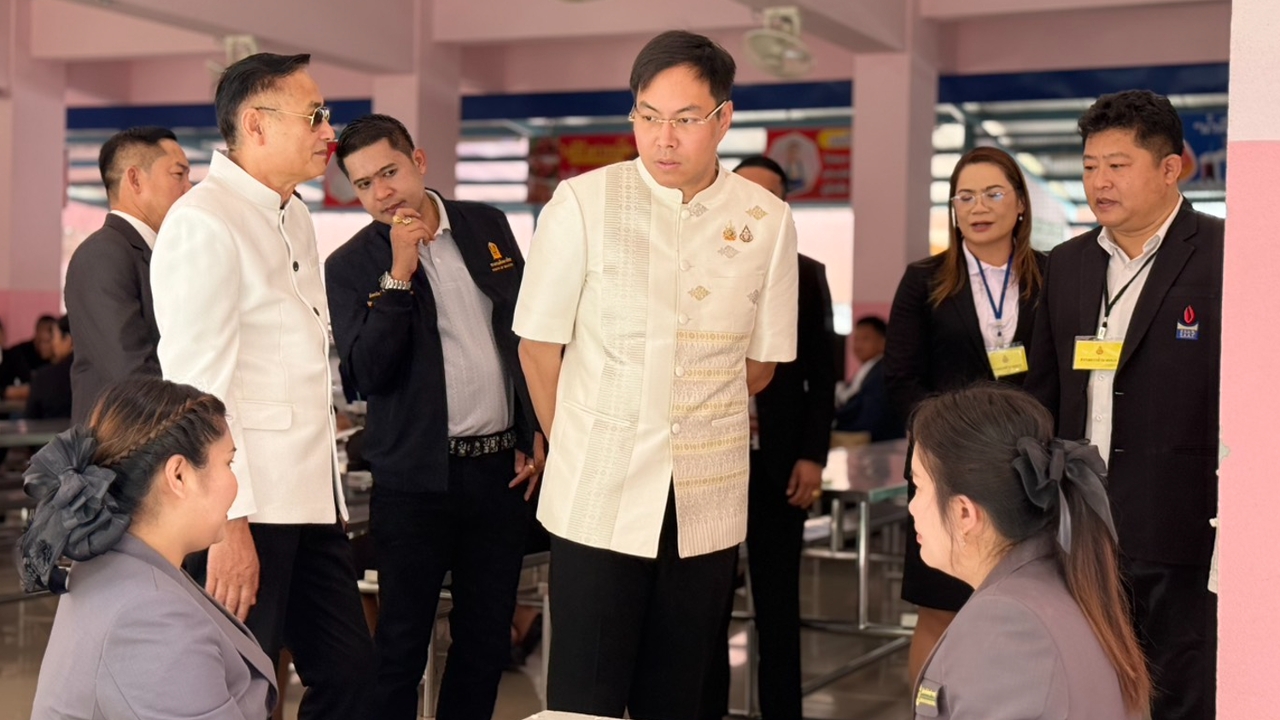 “อัครนันท์”ลงพื้นที่ตรวจเยี่ยมสอบครูผู้ช่วย จ.กาญจนบุรี ย้ำต้องโปร่งใสเป็นธรรม
