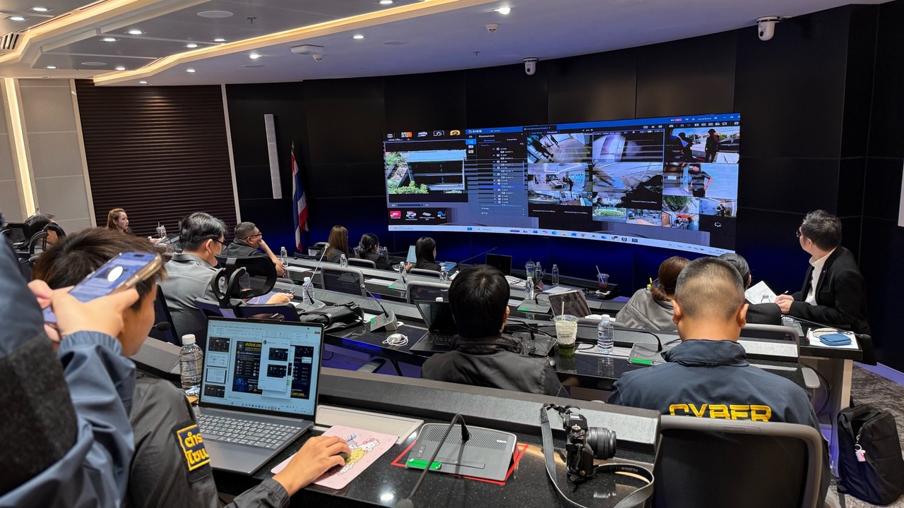 รมว.ยุติธรรม เปิดปฏิบัติการทลายเครือข่ายแชร์ลูกโซ่ Forex “นักการเมือง–ดารา” เอี่ยวเพียบ