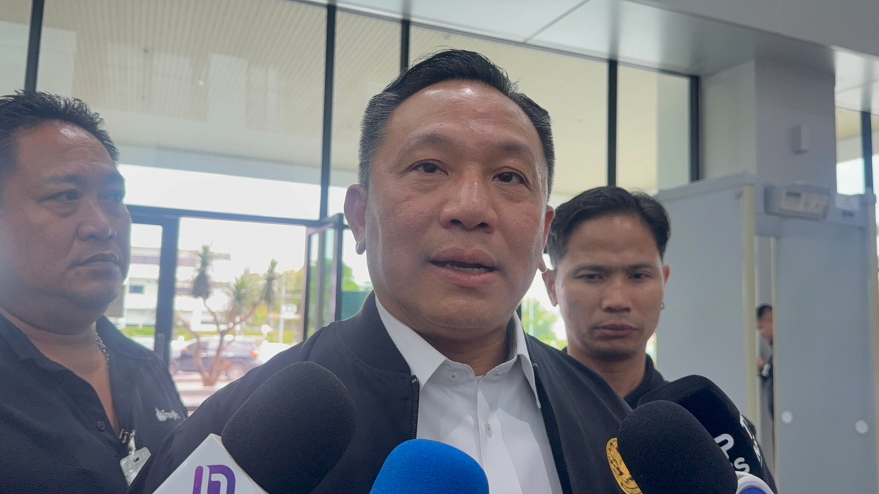 ผู้ว่าฯ ภูเก็ตน้อมรับถูกโยกเข้ากรุ ยันไม่ท้อ เคารพการตัดสินใจของนายกฯ
