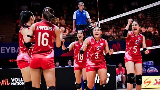 เชียร์ตบลูกยางสาวไทย...ในบ้านเราเอง