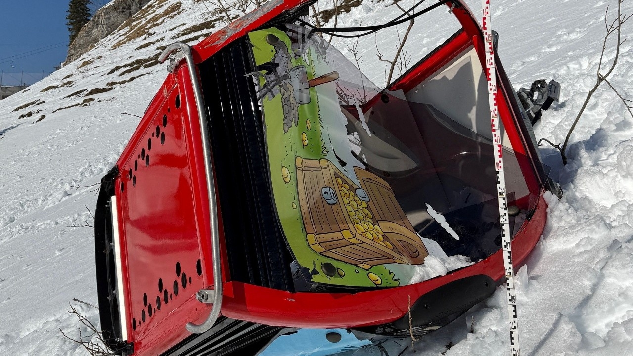 สลด! กระเช้าสกีร่วงภูเขาในสวิตเซอร์แลนด์ เสียชีวิต 1 ราย ลมแรงอาจเป็นสาเหตุ