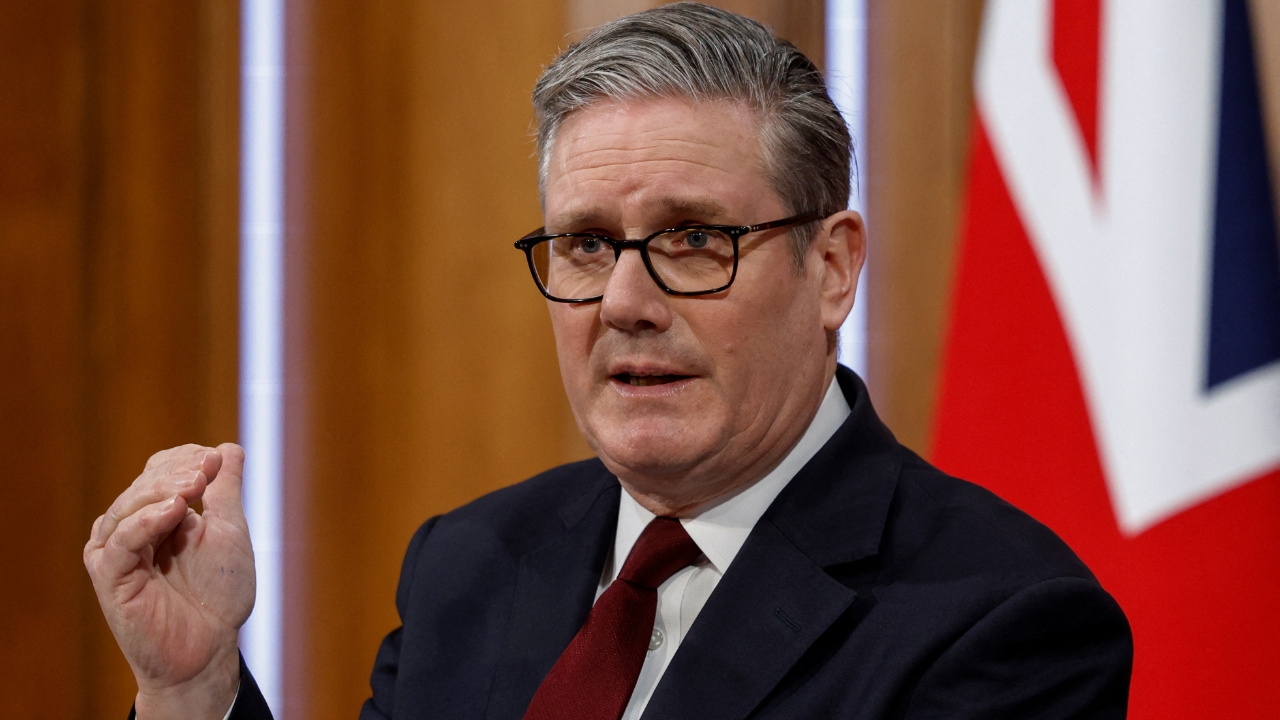 รัฐบาลอังกฤษไฟเขียว สหรัฐฯ ใช้ฐานทัพโจมตีเป้าหมายอิหร่านเพื่อคุ้มกันเส้นทางเดินเรือช่องแคบฮอร์มุซ