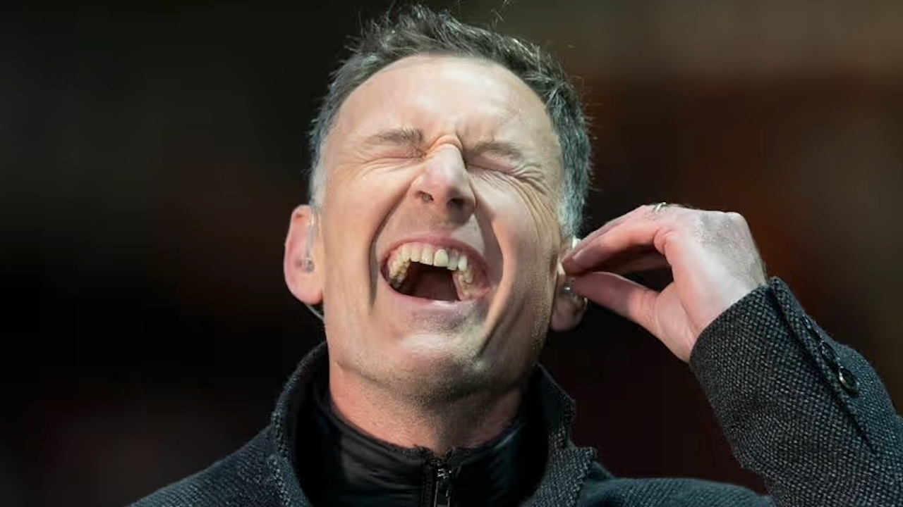 Three Giants Miss Victory Sutton Predicts This Weeks Premier League Results with Analysis