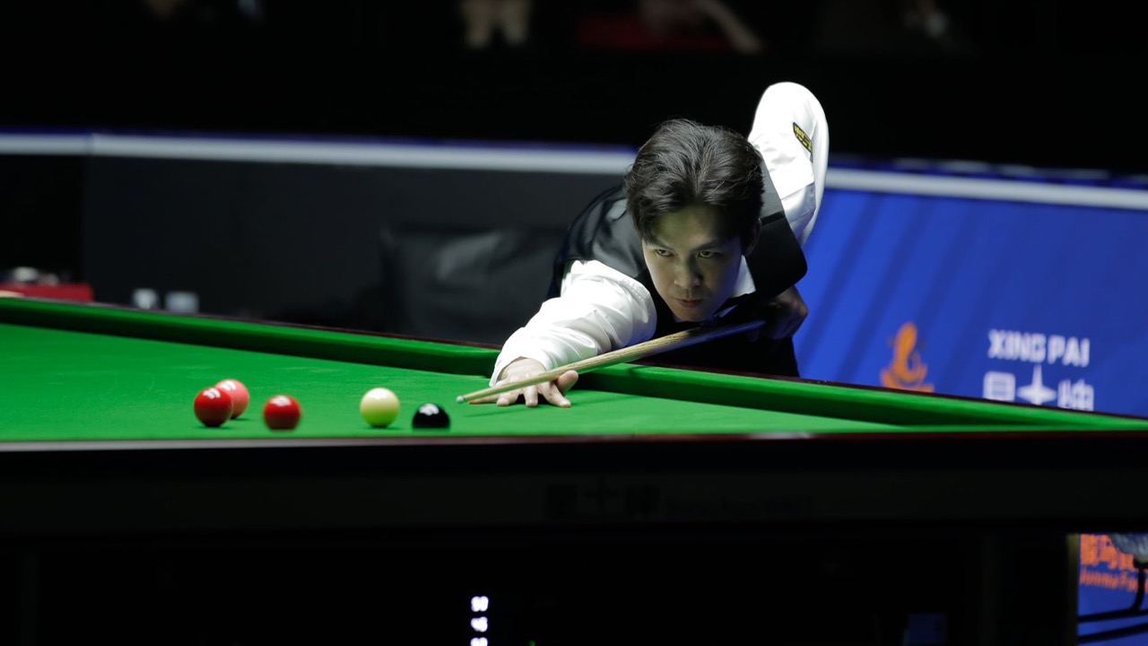 Incredible Comeback: Thepchaiya Turns 0-4 Deficit to Lead Ronnie OSullivan 5-4 in First Session of World Open 2026