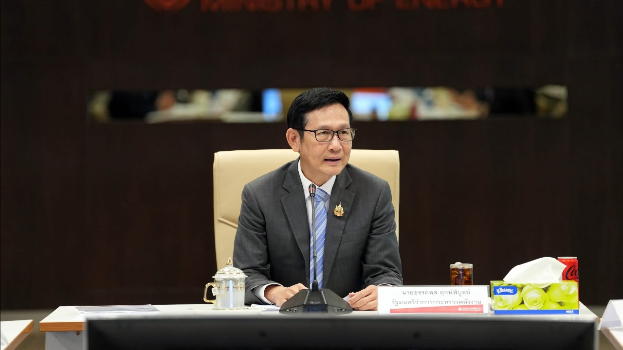 “อรรถพล" ยันพบความผิดบริษัทน้ำมันที่จ.อ่างทอง ไม่รายงานใบกำกับขนส่ง จำหน่ายราคาสูงเกินกำหนด