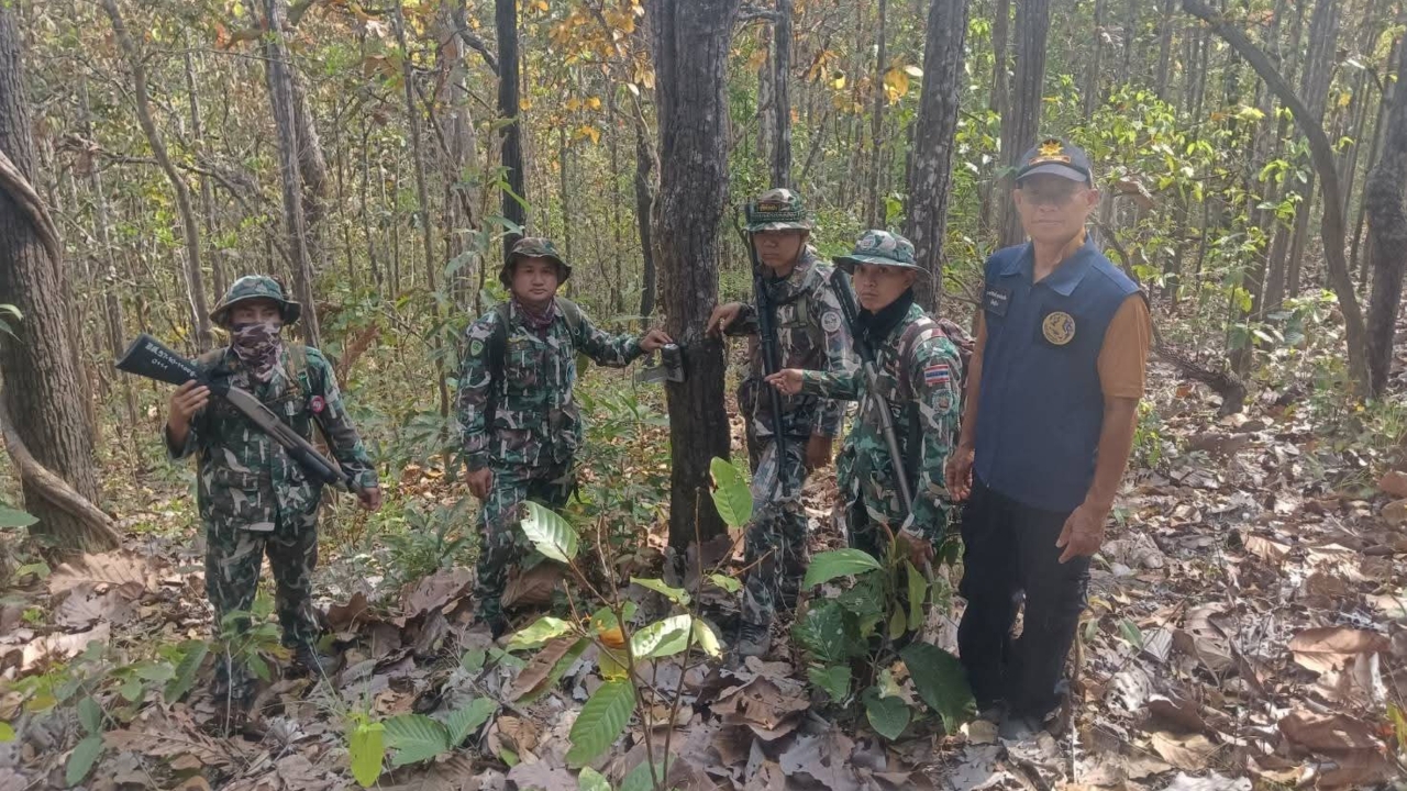 ชาวบ้านผวาอีก เจอ “ซากวัว” ที่บ้านห้วยน้ำอุ่น ถูกกัดคอ แทะกินเนื้อ คาดฝีมือเสือ