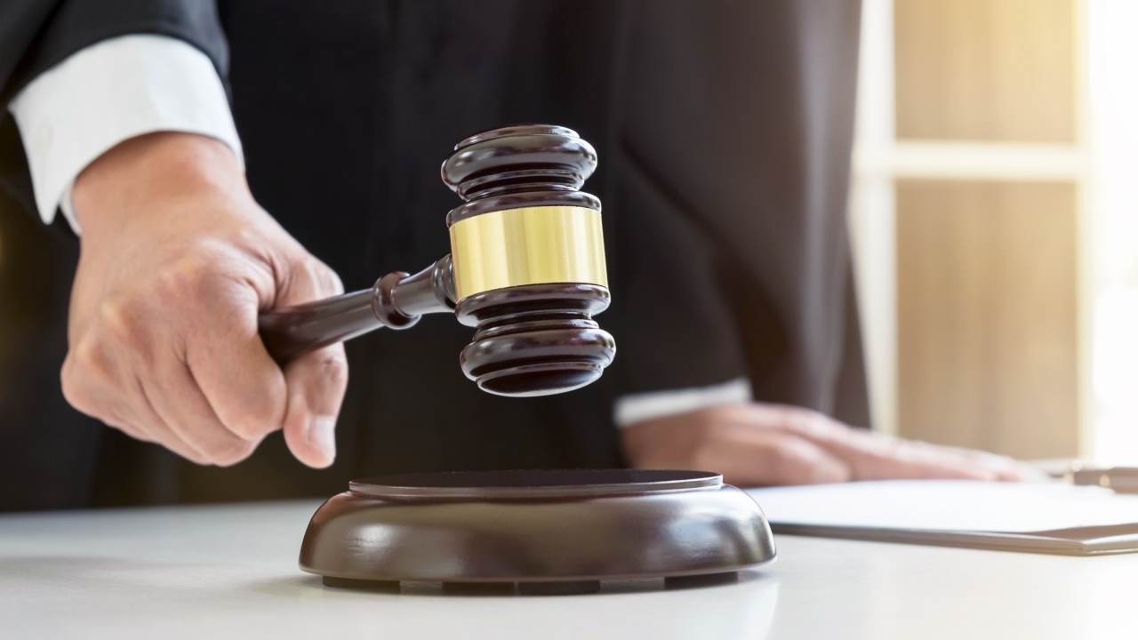 ศาลอุทธรณ์ ให้ประกันตัว จำเลยคดีเรียกรับเงิน 10 ล้าน จากอดีตกงสุลใหญ่นาอูรู