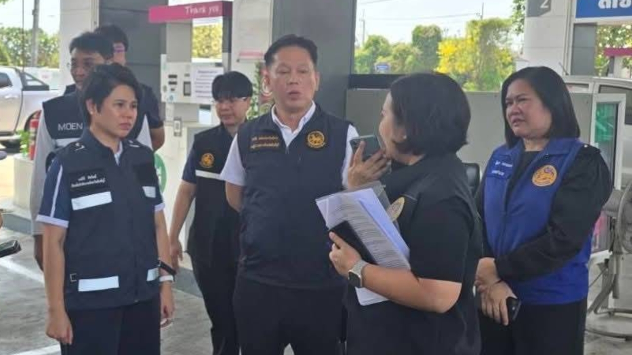 บุกปั๊มน้ำมันสิงห์บุรี ขายดีเซลลิตรละ 41 บาท พบต้นทุนมาสูง สั่งขยายผลตรวจสอบต้นทาง