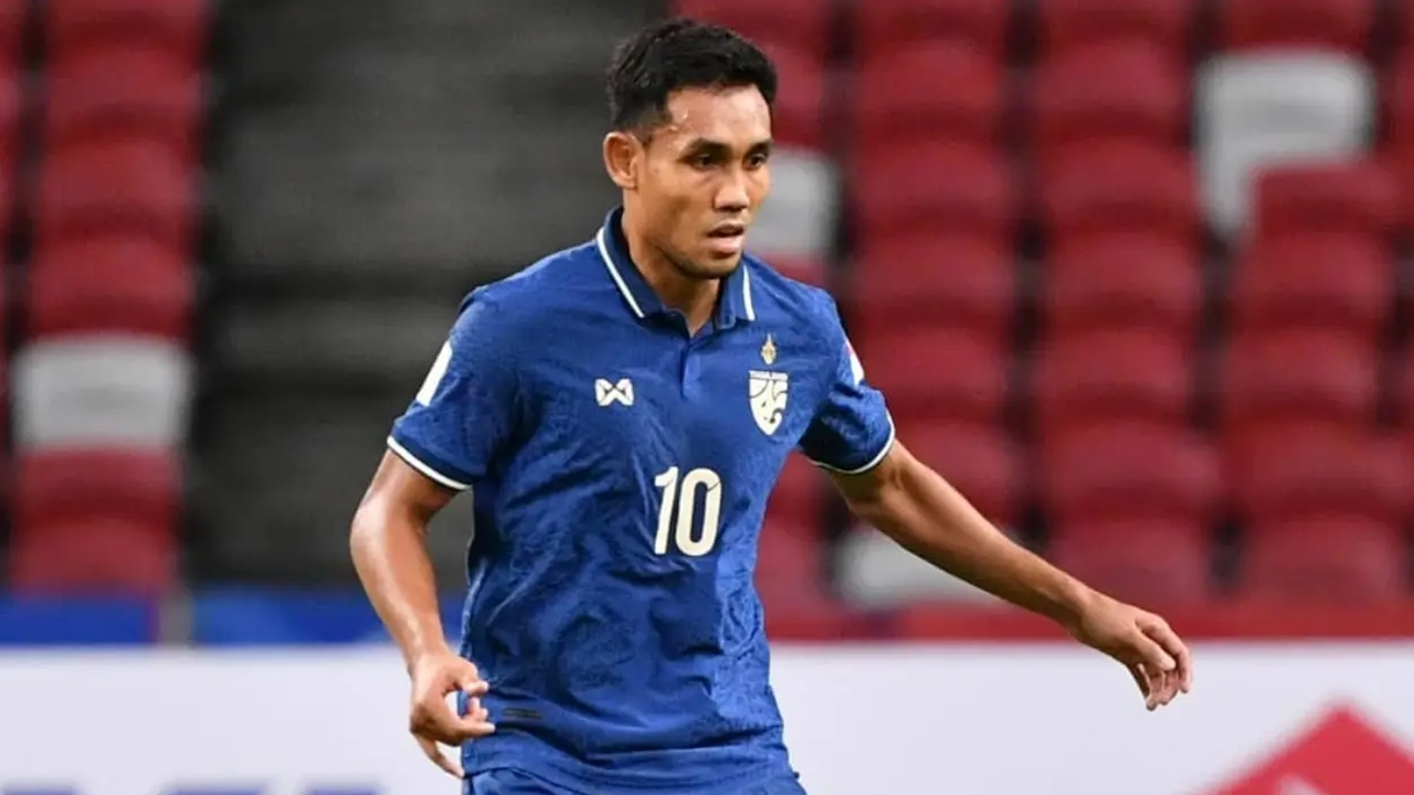 Undeterred Despite Omission! Teerasil Talks with Hudson After Missing Thailand National Team for Asian Cup Decider