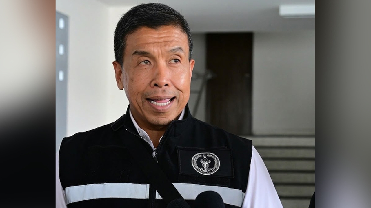 “ชัชชาติ” สั่งอำนวยความสะดวก “รถขนส่งน้ำมัน” แก้ปัญหาส่งไม่ทัน