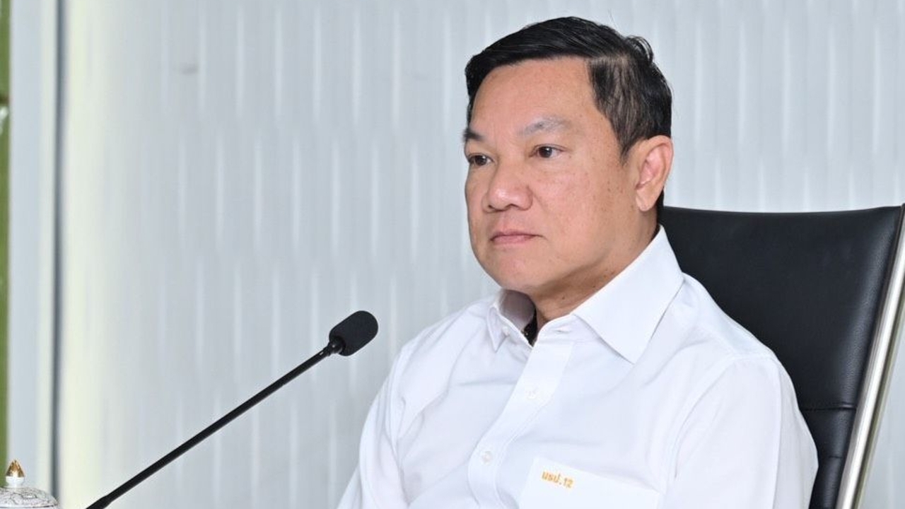 ปลัดมหาดไทย สั่งด่วนให้ ผวจ.ทั่วประเทศ ลดความตื่นตระหนก ป้องกันแห่ซื้อน้ำมันจนขาดแคลน