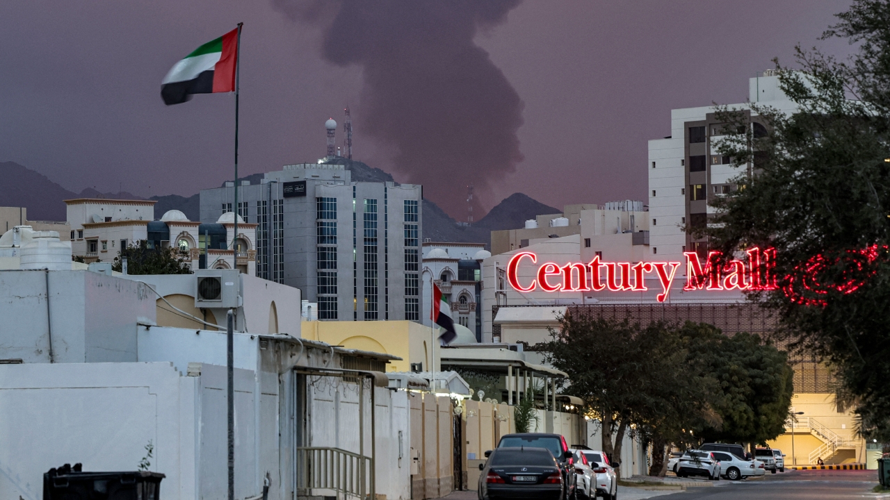 อิหร่านเตือนชาว UAE รอบใหม่ “อยู่ให้ห่างจากท่าเรือหลัก”