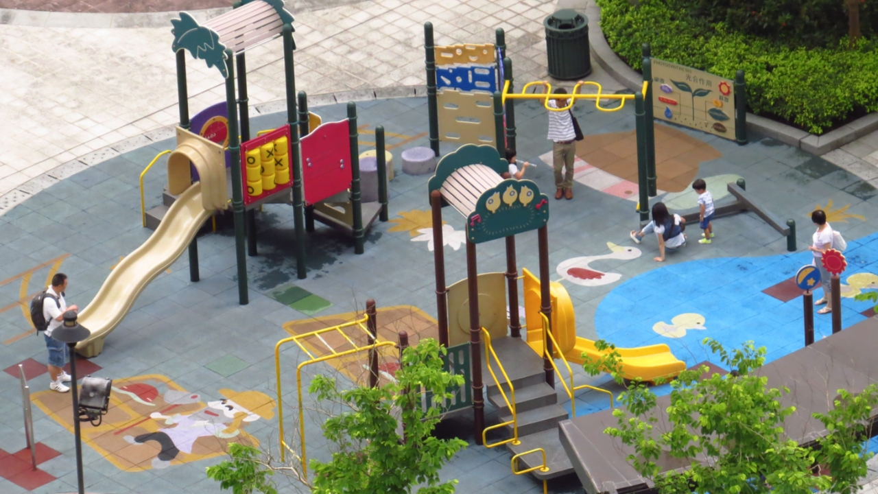 ด.ญ.เกาหลีใต้บาดเจ็บ หลังถูกกระสุนลูกหลงจากสนามซ้อมยิงปืนกองทัพที่สนามเด็กเล่น