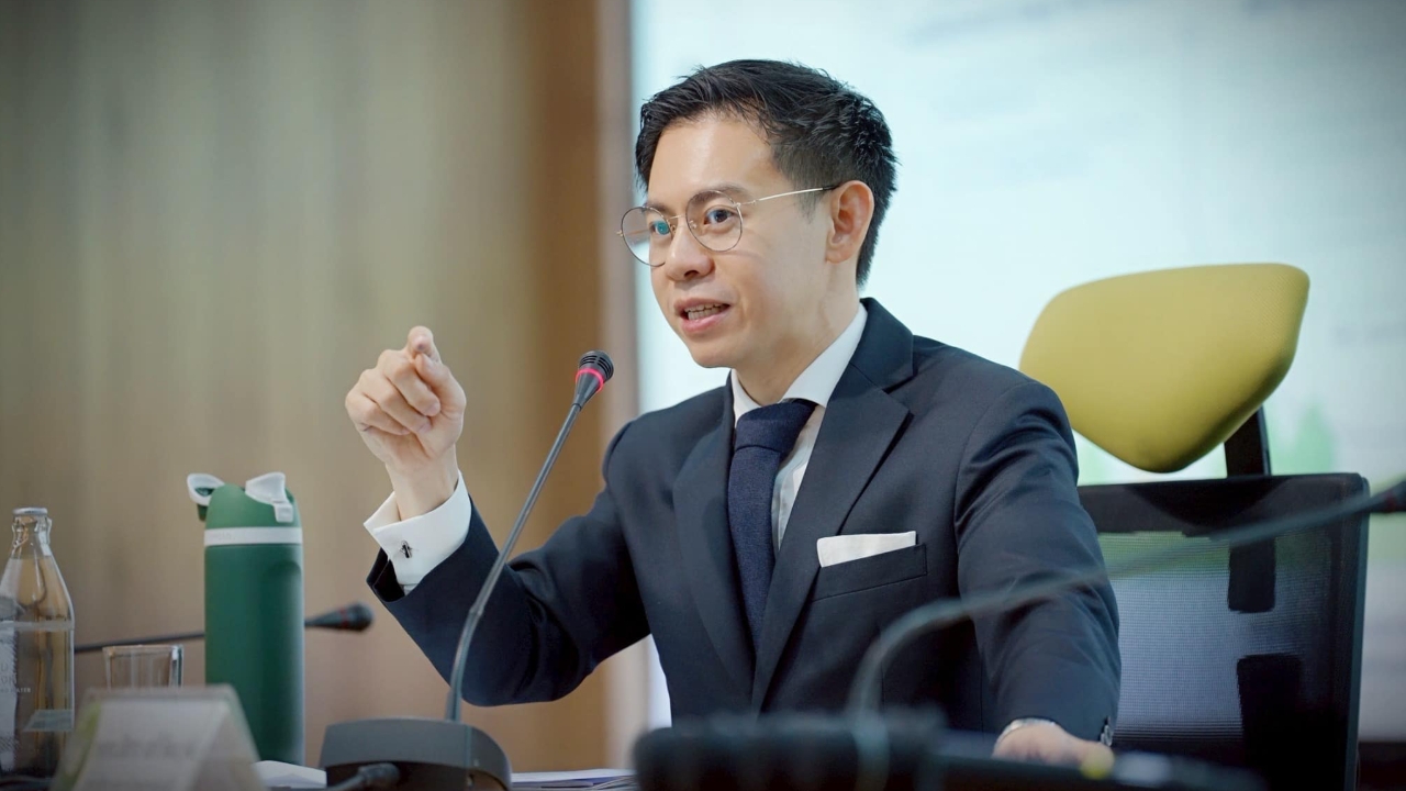 เลขาฯ พระปกเกล้า เสนอ 5 ข้อปฏิรูปงบอาหาร สส. ชูไอเดียบัตรวงเงิน ใช้เท่าที่ทาน เงินเหลือคืนหลวง