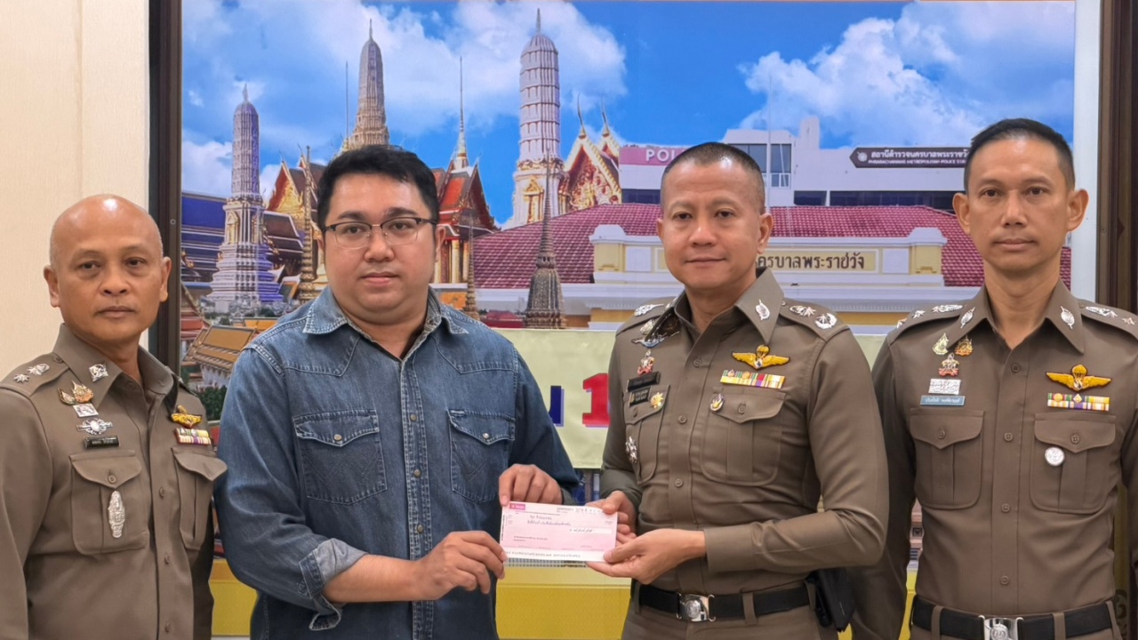 บริษัทค้าทอง โอนเงินผิดบัญชีกว่า 14 ล้านบาท ดีใจ "ตำรวจ" ช่วยตามคืนได้ทั้งหมด