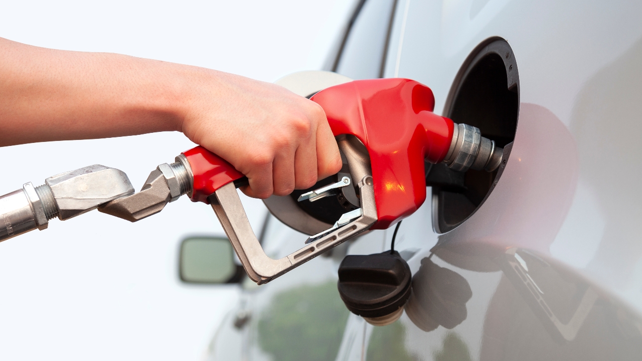 ราคาน้ำมันพรุ่งนี้ 30 มีนาคม 2569 อัปเดตราคาล่าสุด "ดีเซล-โซฮอล์" ลิตรละกี่บาท