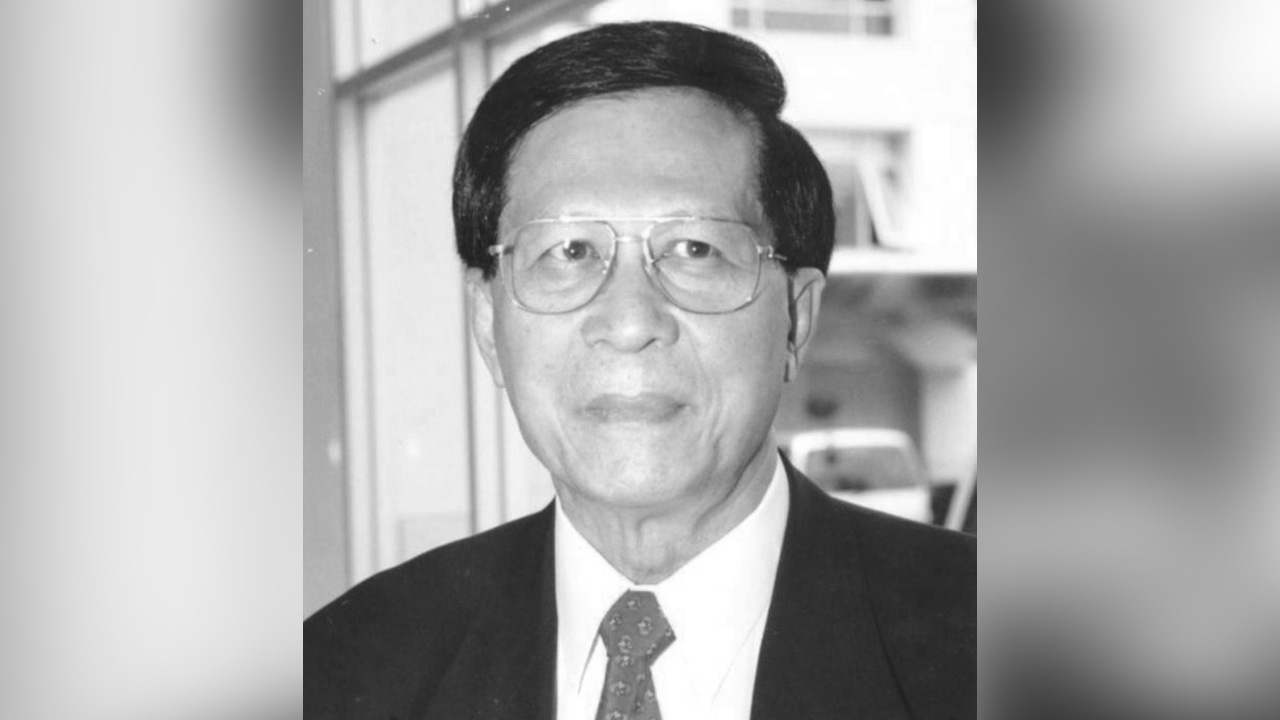 “อดิศัย โพธารามิก” อดีต รมว.พาณิชย์-ศธ. เสียชีวิตอย่างสงบ