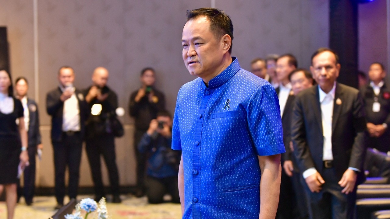 “อนุทิน” ไฟเขียวเต็มที่ ปมจับนายอำเภออยุธยา เรื่องส่วยสัญชาติ