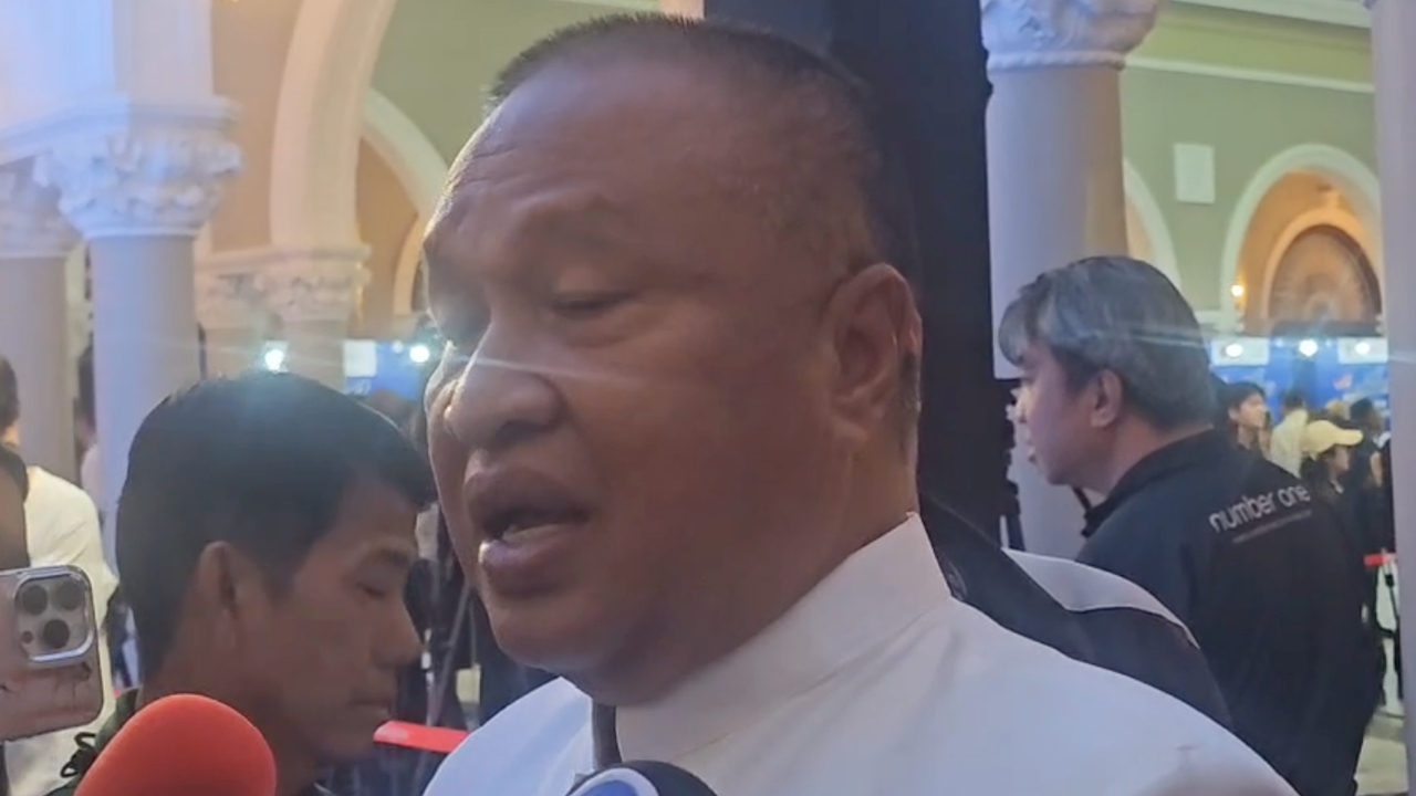 “บิ๊กเกรียง” รองประธานวุฒิสภา  ดอดขึ้นตึกไทยคู่ฟ้าทำเนียบรัฐบาล กินข้าวกลางวันกับนายกฯ อนุทิน