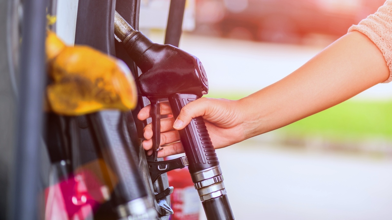 ราคาน้ำมันพรุ่งนี้ 26 มีนาคม 2569 เช็กจากแต่ละปั๊ม ล่าสุดราคาลิตรละกี่บาทแล้ว