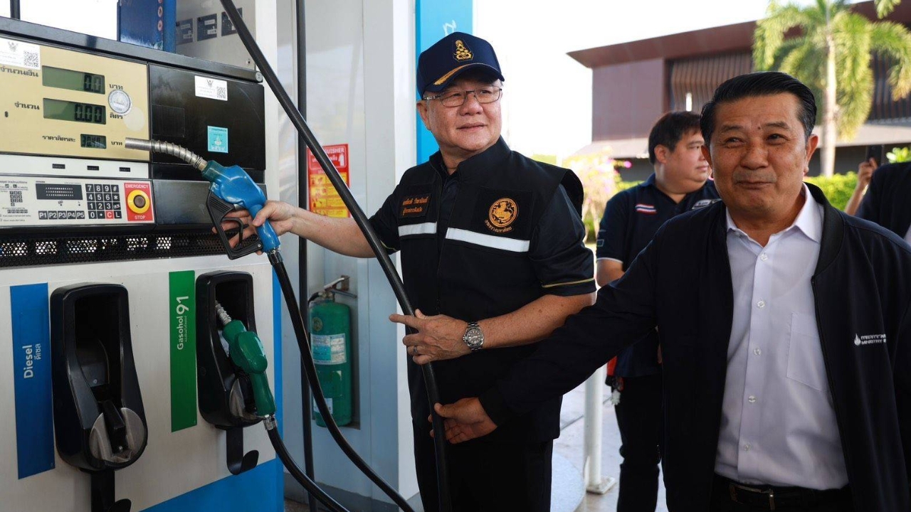 มหาดไทยสั่งเข้มให้ผู้ว่าฯ ลุยตรวจสต๊อกน้ำมันทั่วประเทศ
