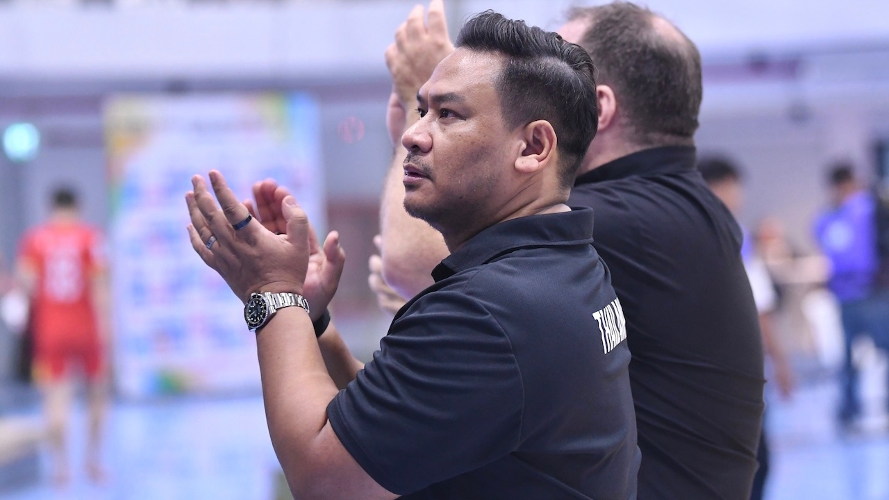 Coach Mee Speaks Frankly About Modern Futsal After Leading Thailand to ASEAN Championship Semifinals