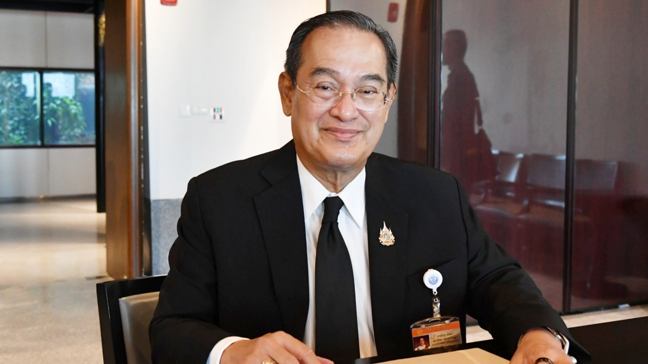 “นิกร จำนง” รายงานตัวสภาฯ เป็น สส.บัญชีรายชื่อ แทน “ซาบีดา”